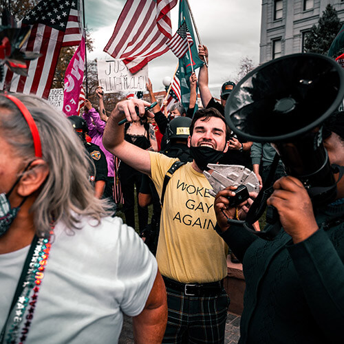 Do Anti-Elitist Parties Use Their Parliamentary Differently? 